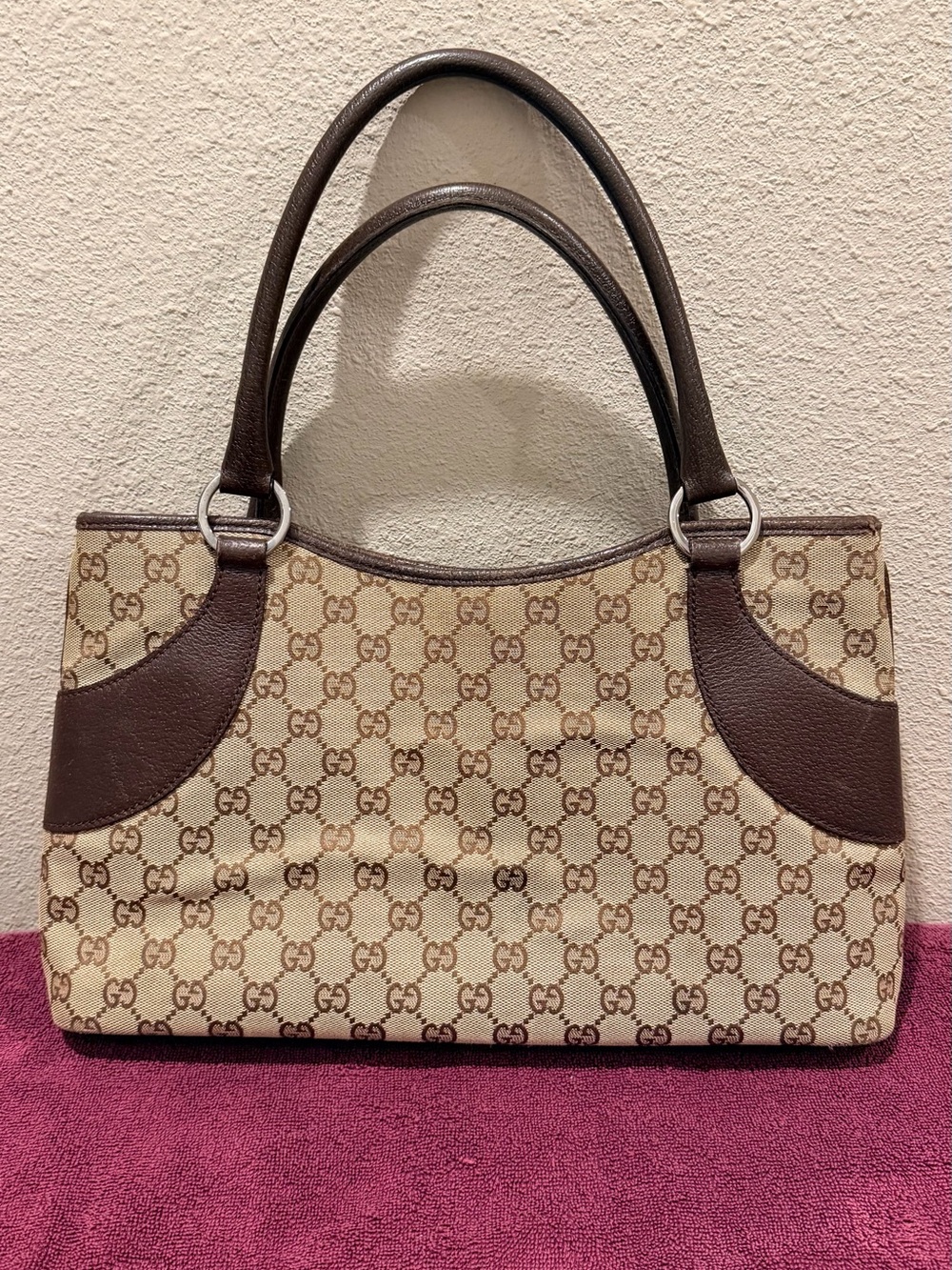 Gucci GG Canvas Shoulder Tote Bag with Beige Monogram & Dark Brown Leather
